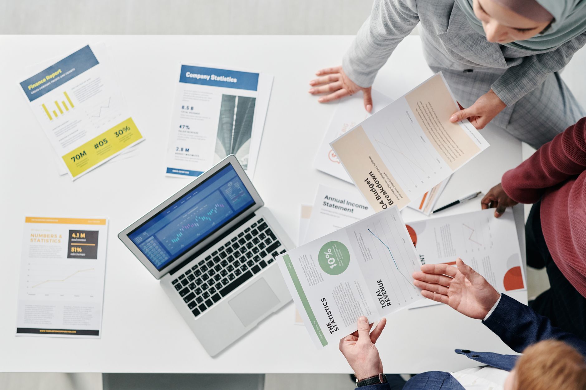 agile reporting tool adoption guide: a practical playbook for teams